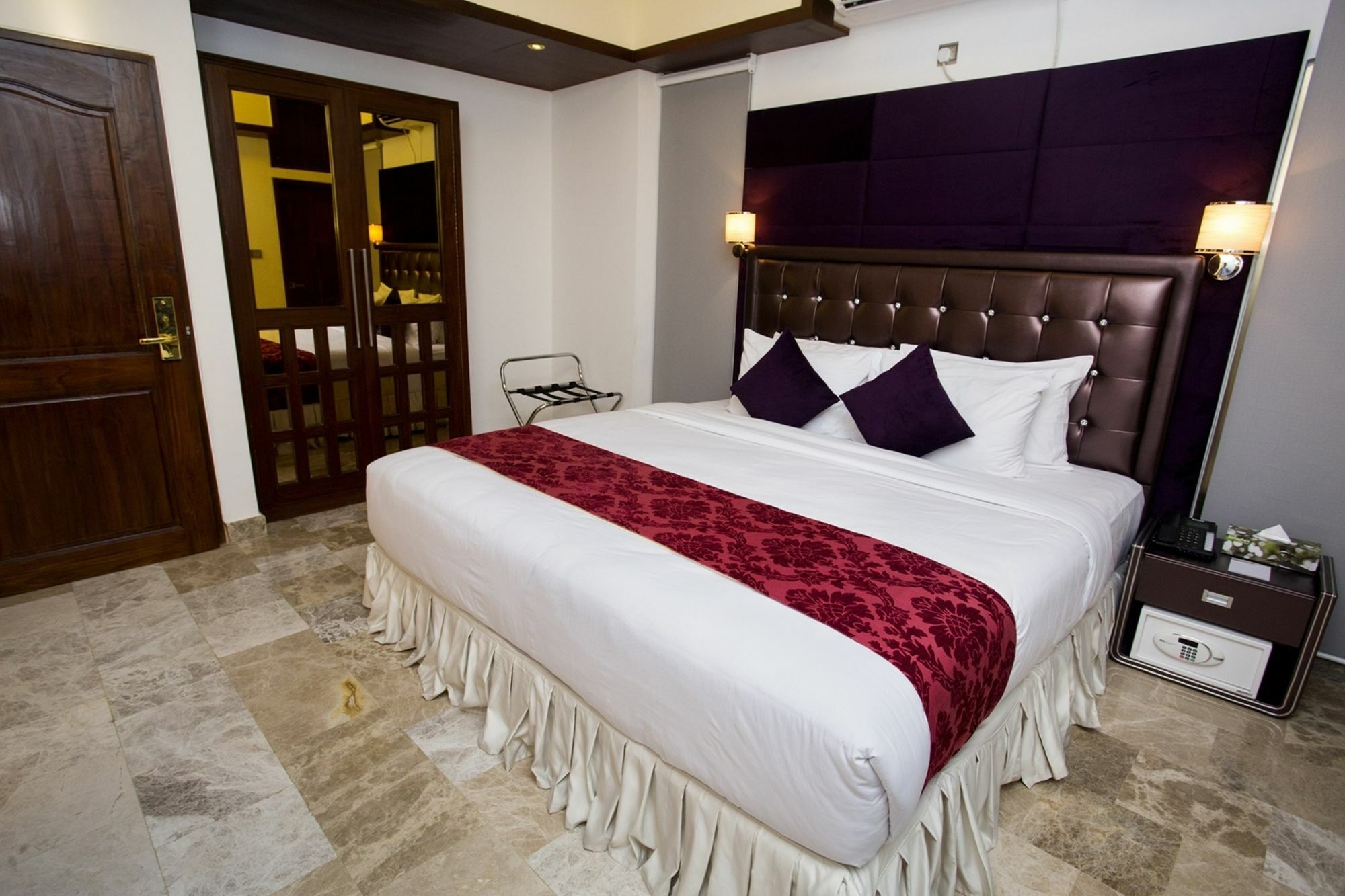 Monsoon Inn Dhaka Exterior photo